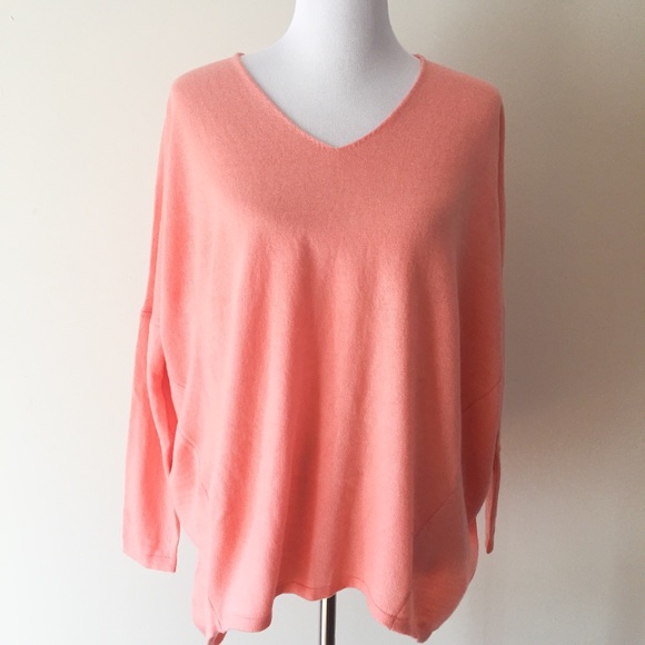 Knit Coral Tunic Top - Picture 4 of 4